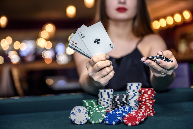 问鼎娱乐炸金花游戏界面